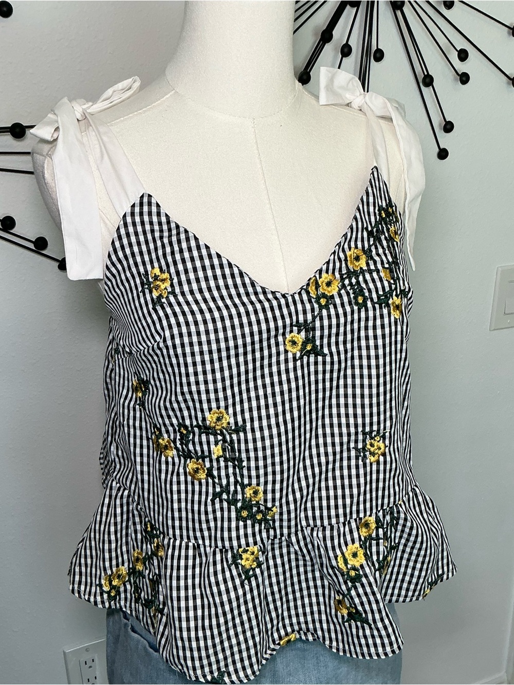 Shein Gingham Floral Embroidered Tie Strap Peplum Top Size Small Cottagecore - Picture 2 of 6